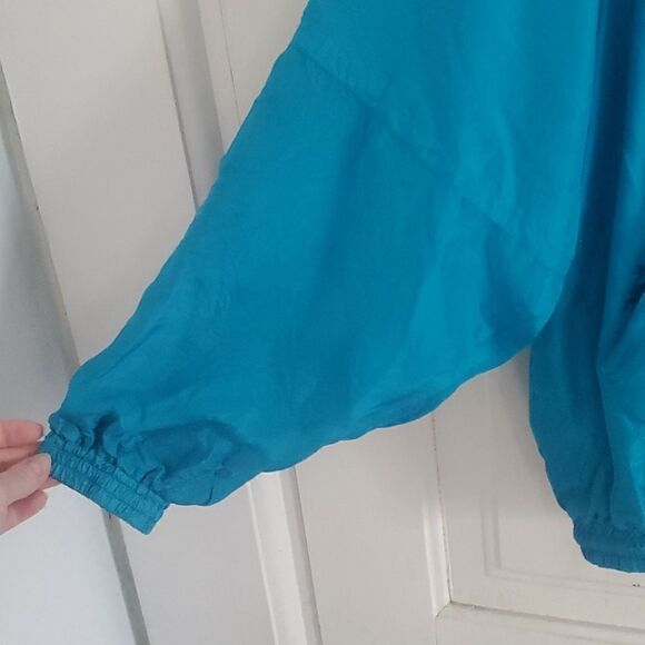 100% Silk Teal Blue Jacket - Picture 7 of 9